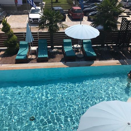 Sea Pearl Luxury Apartments Nea Vrasna Bagian luar foto
