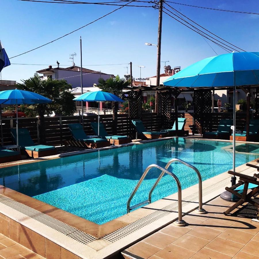 Sea Pearl Luxury Apartments Nea Vrasna Bagian luar foto