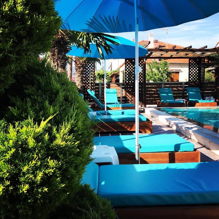 Sea Pearl Luxury Apartments Nea Vrasna Bagian luar foto