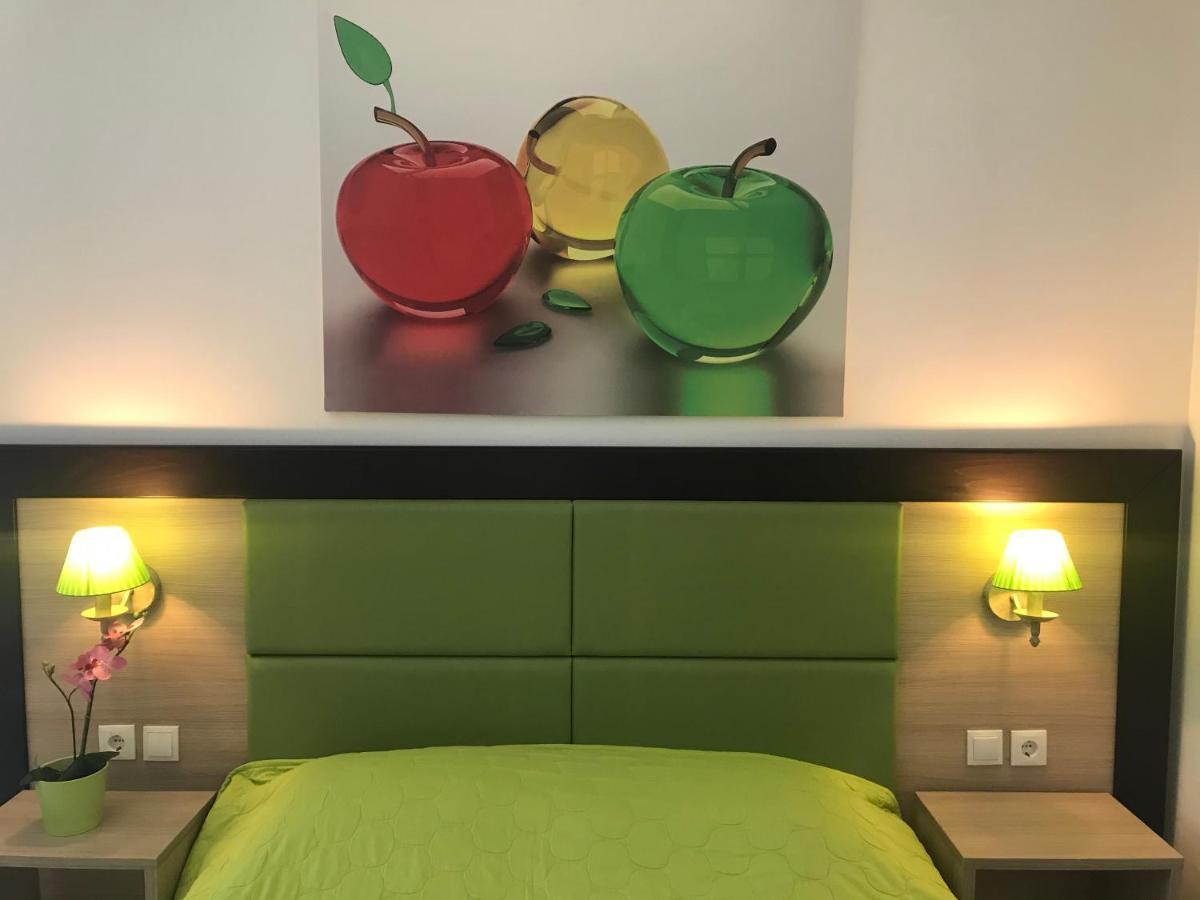 Sea Pearl Luxury Apartments Nea Vrasna Bagian luar foto