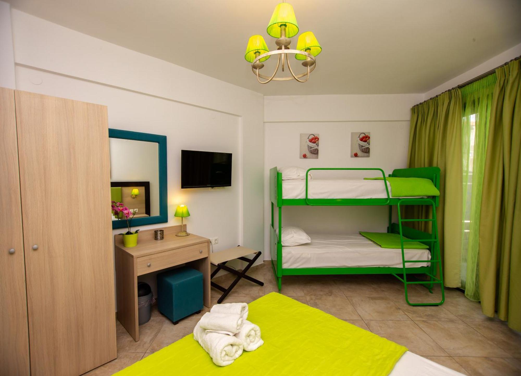 Sea Pearl Luxury Apartments Nea Vrasna Bagian luar foto