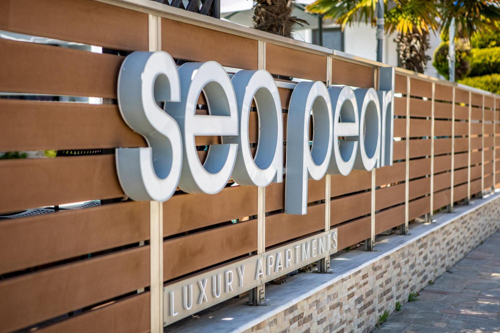 Sea Pearl Luxury Apartments Nea Vrasna Bagian luar foto