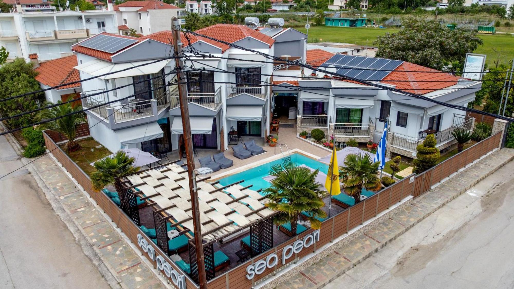 Sea Pearl Luxury Apartments Nea Vrasna Bagian luar foto
